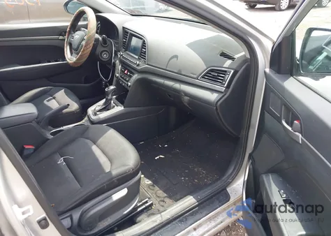 2018 Hyundai Elantra Se z USA, uszkodzony, nr VIN 5NPD74LF9JH377399